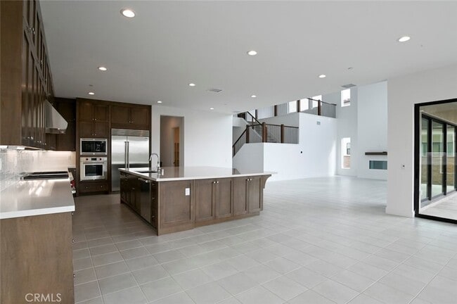 Building Photo - 20552 Edgewood Ct