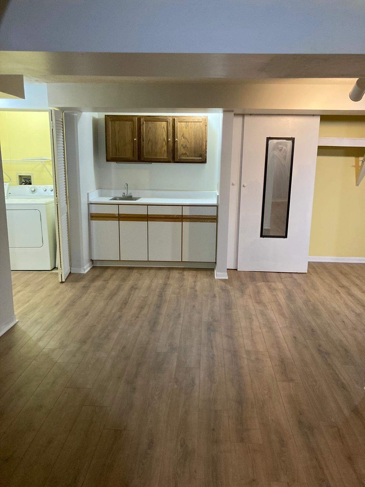 Building Photo - 929 Buccaneer Dr