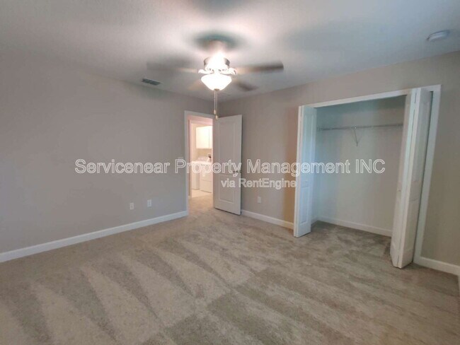 Building Photo - 23244 Willow Glen Way