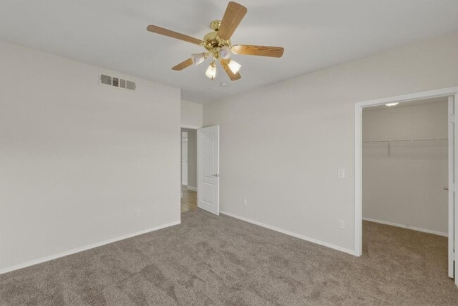 Building Photo - 6800 Dorita Ave