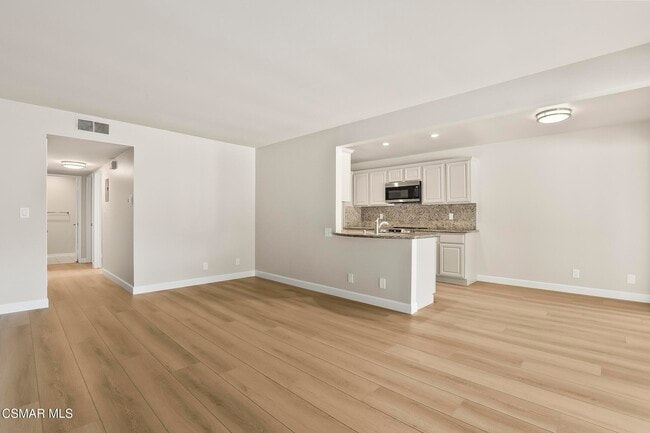 Building Photo - 1138 Landsburn Cir