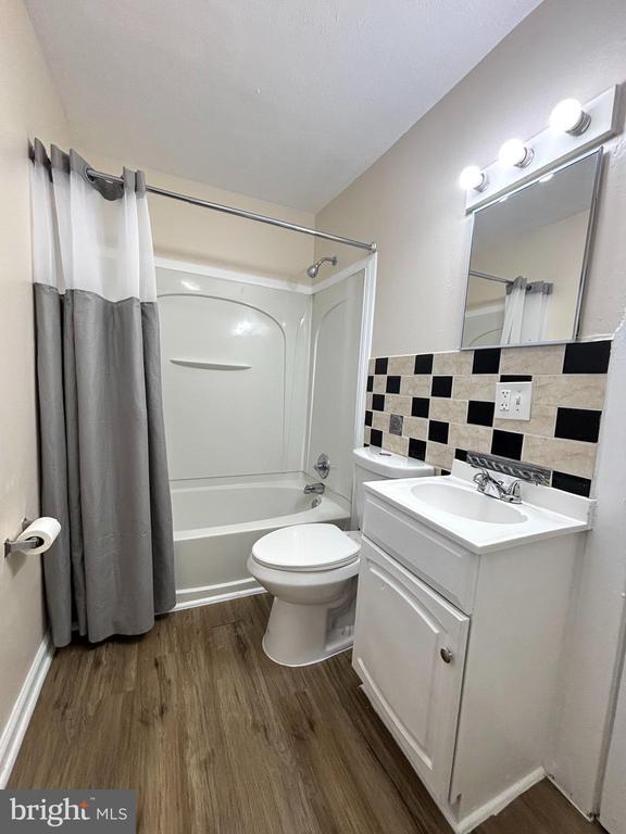 Building Photo - 518 N Black Horse Pike