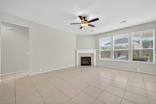 Building Photo - 25311 Mallard Bay Ln