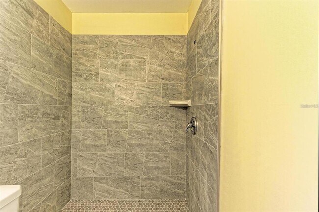Building Photo - 7120 Elyton Dr