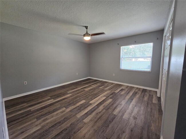 Building Photo - 3901 Laurel Branch Ct