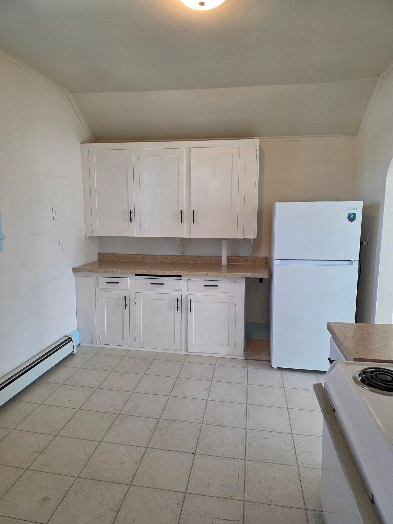 Building Photo - 408 S 7th Ave