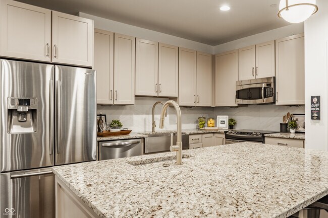 Building Photo - 333 Massachusetts Ave