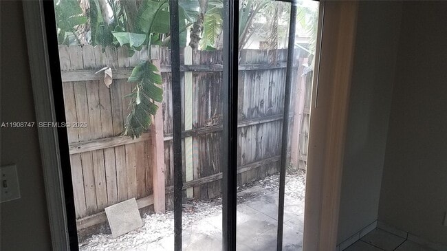 Building Photo - 7867 Tam Oshanter Blvd