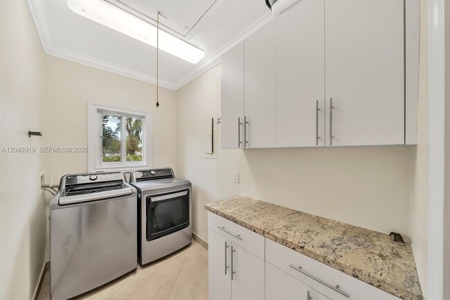 Building Photo - 4920 SW 170th Ave