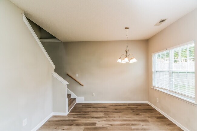 Building Photo - 629 Cotton Brook Dr