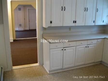 Building Photo - 391 Buck St