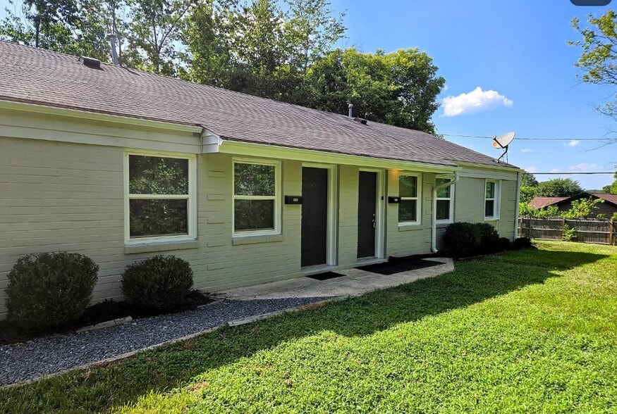 Building Photo - 1111 Bose Ave