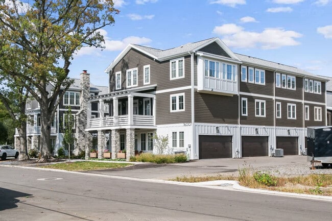 Building Photo - 16023 Goodwin Ave