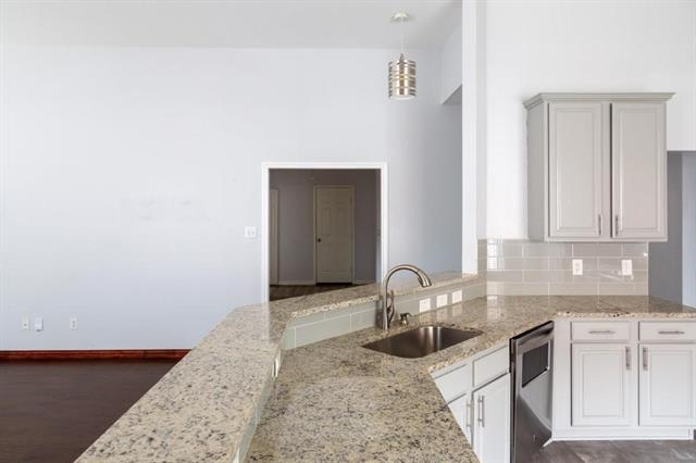 Building Photo - 1524 Jessica Ln