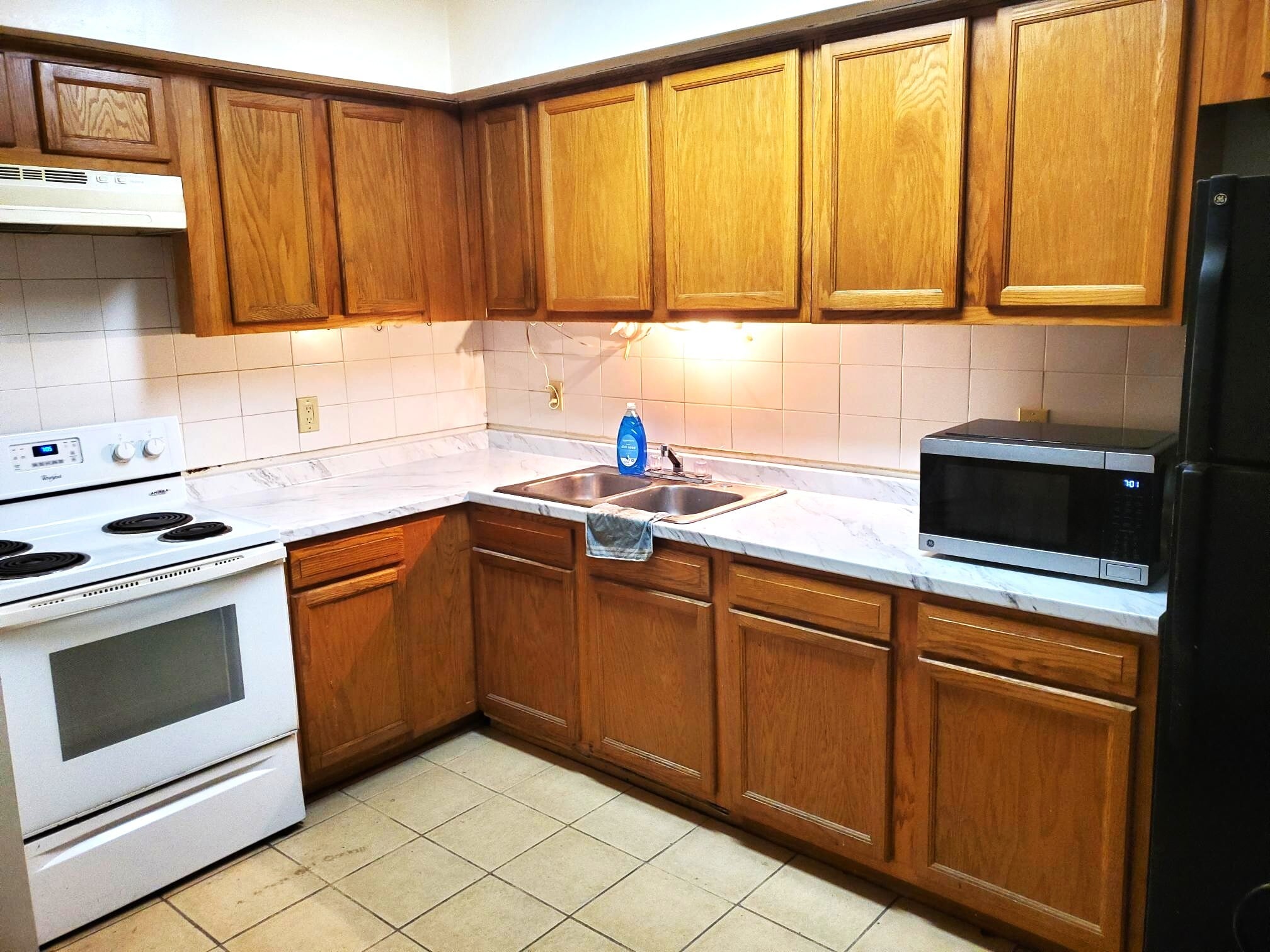 Building Photo - 6827 Rojo Ct