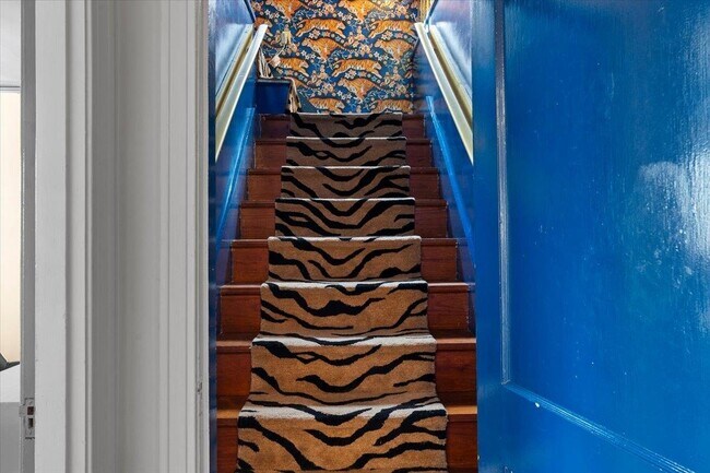 Building Photo - 1790 Lyndale Ave