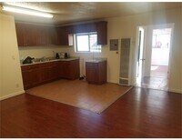 Building Photo - 9911 S Avalon Blvd