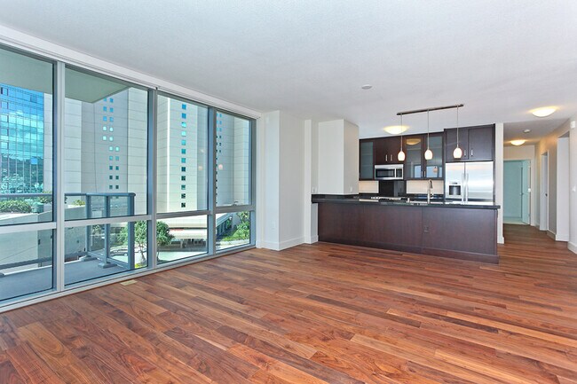 Building Photo - 1189 Waimanu St