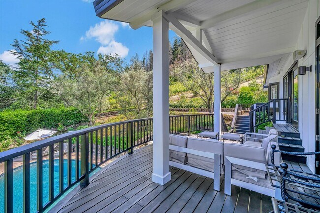 Building Photo - Welcome to Your Luxurious Napa Valley Retr...