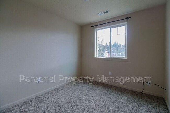 Building Photo - 4014 NE 89th Way