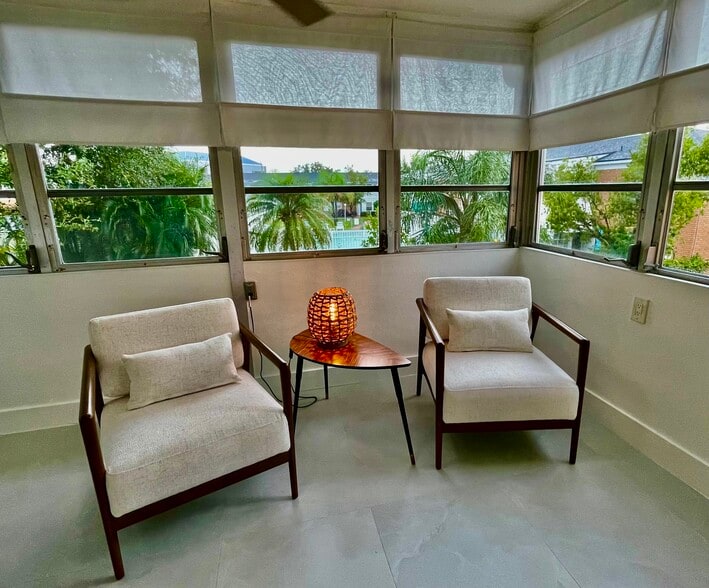 Florida Room overlooking the Pool - 4158 Tamiami Trl