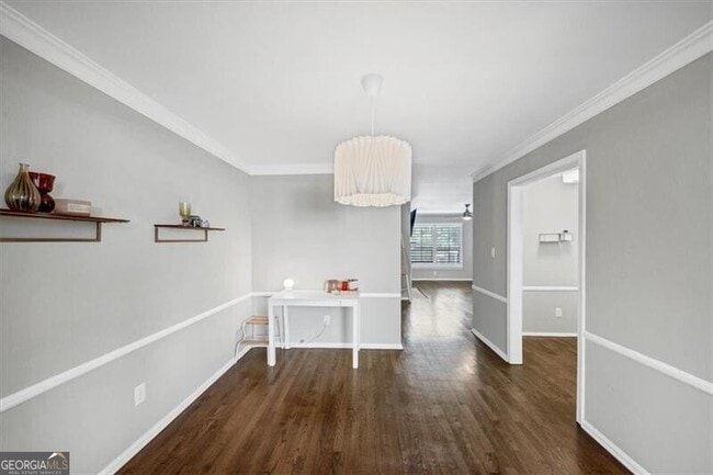 Building Photo - 37 La Rue Pl NW