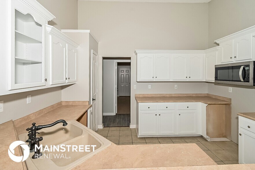 Building Photo - 2743 Olivia Ln