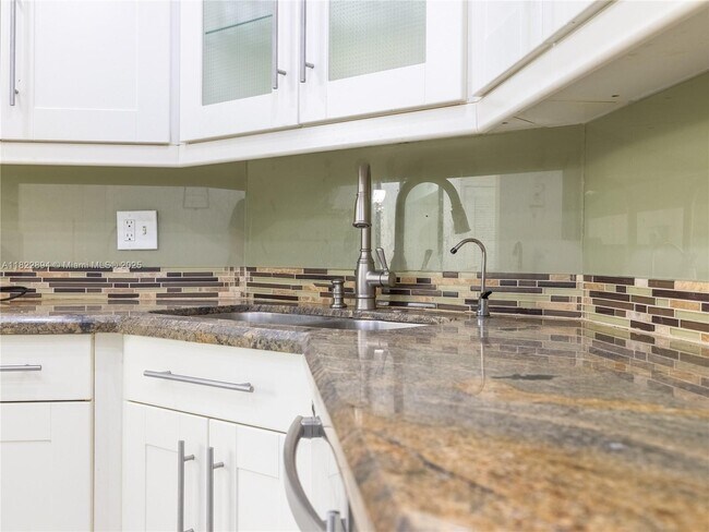Building Photo - 6300 S Falls Cir Dr