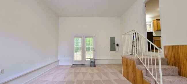 Building Photo - 12351 Grove Pl