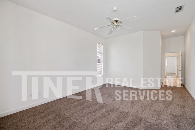 Building Photo - 7401 Acorn Glen Loop