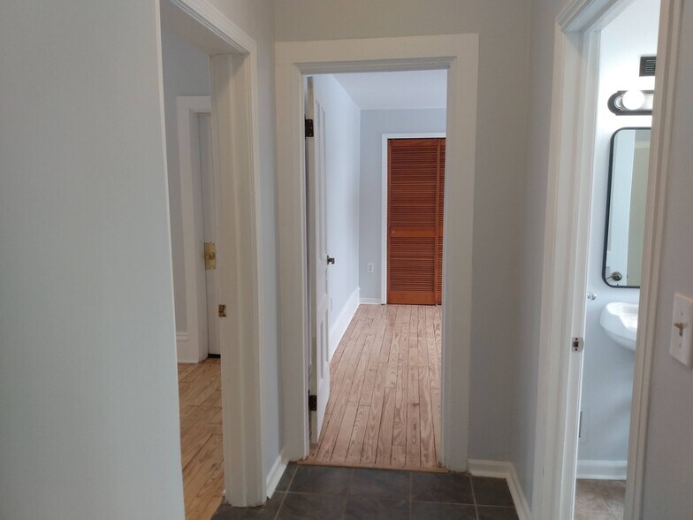 Hall - 122 E Main St