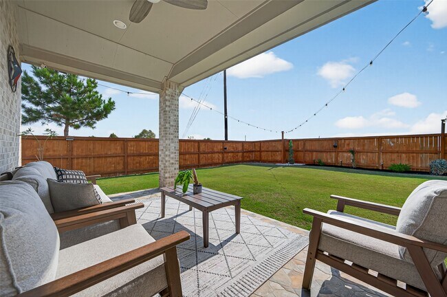 Building Photo - 2703 Tanager Trace