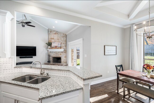 Building Photo - Coming Soon! Stunning 3 Bedroom 2 Bath Rental Near Lake Palestine! Bullard ISD!