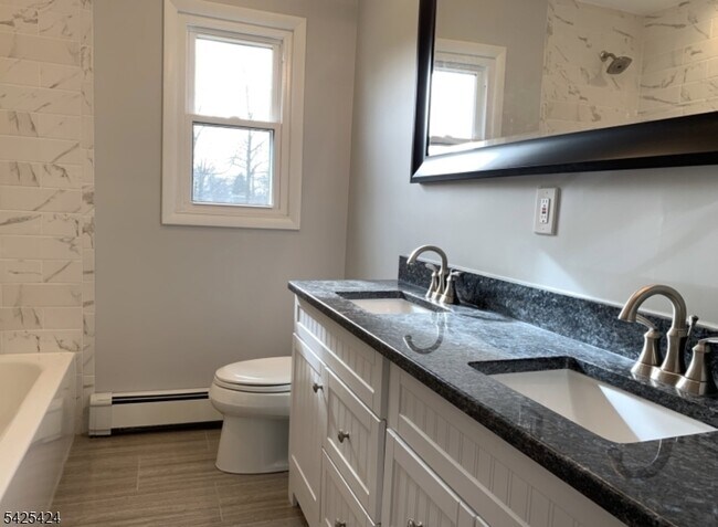 Building Photo - 62 Gless Ave