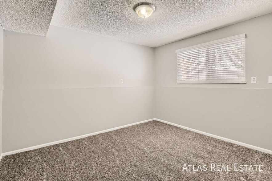 Building Photo - 4606 Misty Dr