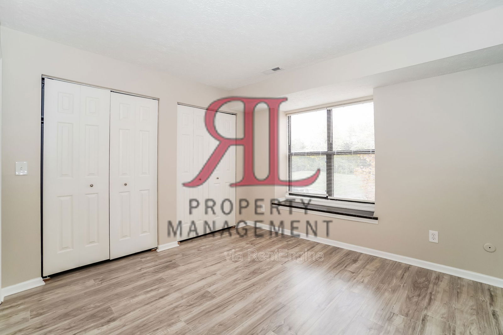 Building Photo - 2733 Greystone Dr