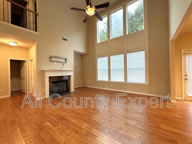 Building Photo - 5005 Shiloh Crossing Way