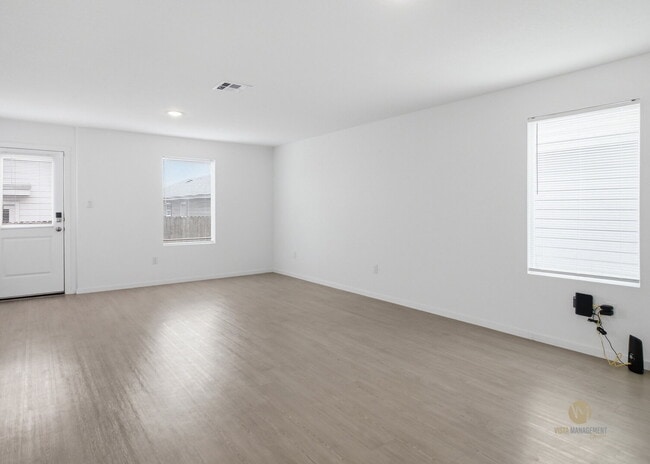 Building Photo - Welcome home to Ruby Crossing!