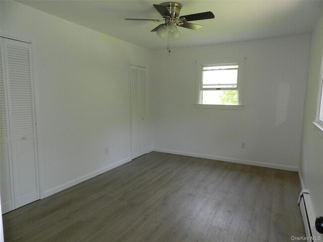Building Photo - 61 Jarvin Rd