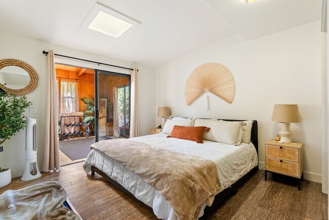 Building Photo - 3700 Las Pilitas Rd