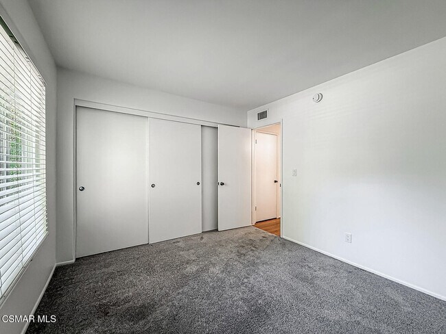 Building Photo - 3761 Patrick Henry Pl