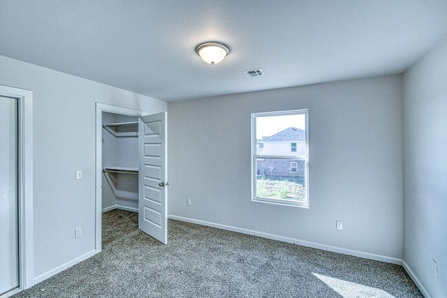 Building Photo - Brand New Construction! Lawn care included!