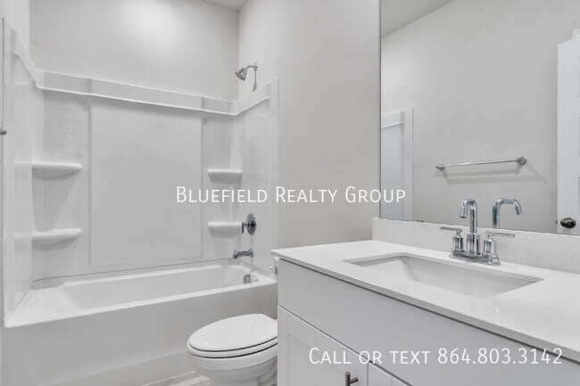 Building Photo - 442 Harben Dr
