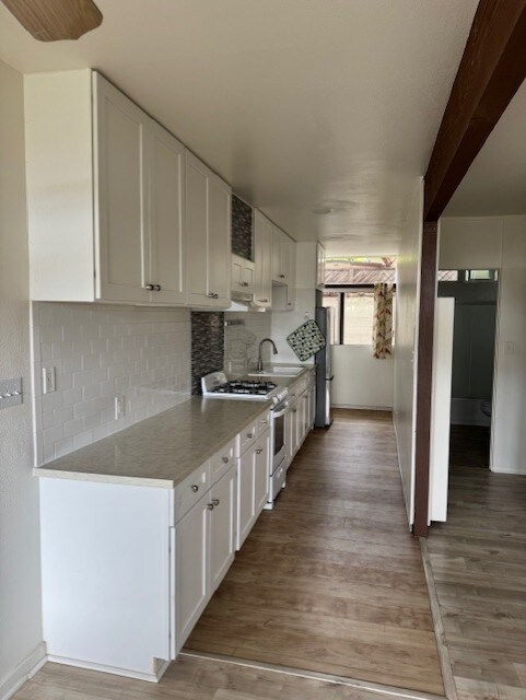 Building Photo - 1044 Pacific St