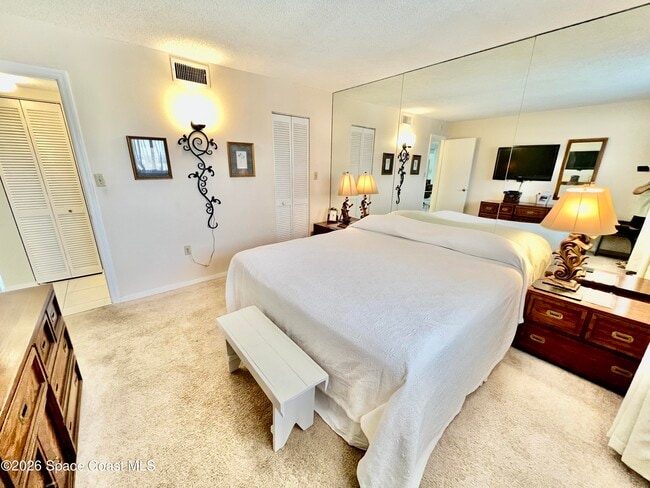 Building Photo - 3060 N Atlantic Ave