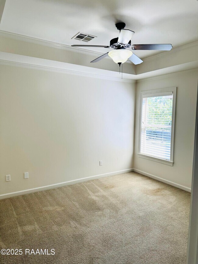 Building Photo - 108 Laguna Ln