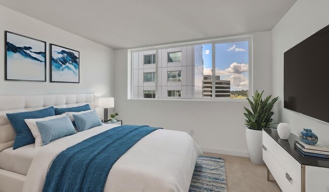 Building Photo - 2bd/1.75ba Bellevue Condo