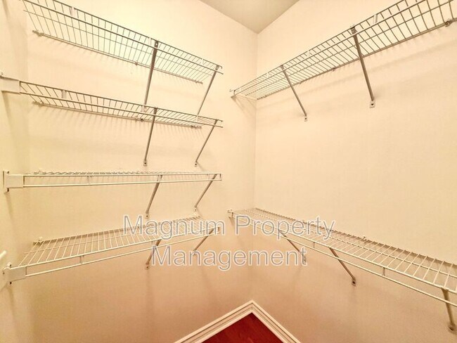 Building Photo - 35824 Red Bluff Pl