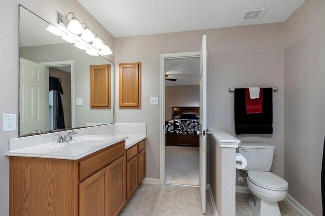 Building Photo - 20738 Fair Castle Dr