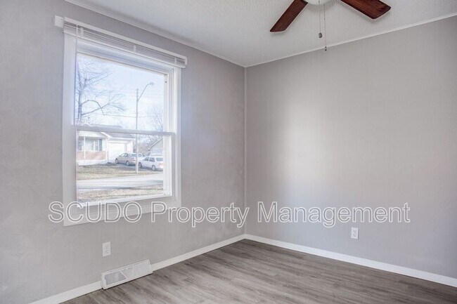 Building Photo - 7906 N Pennsylvania Ave